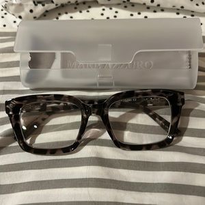 Tortoise shell square framed readers 1.25